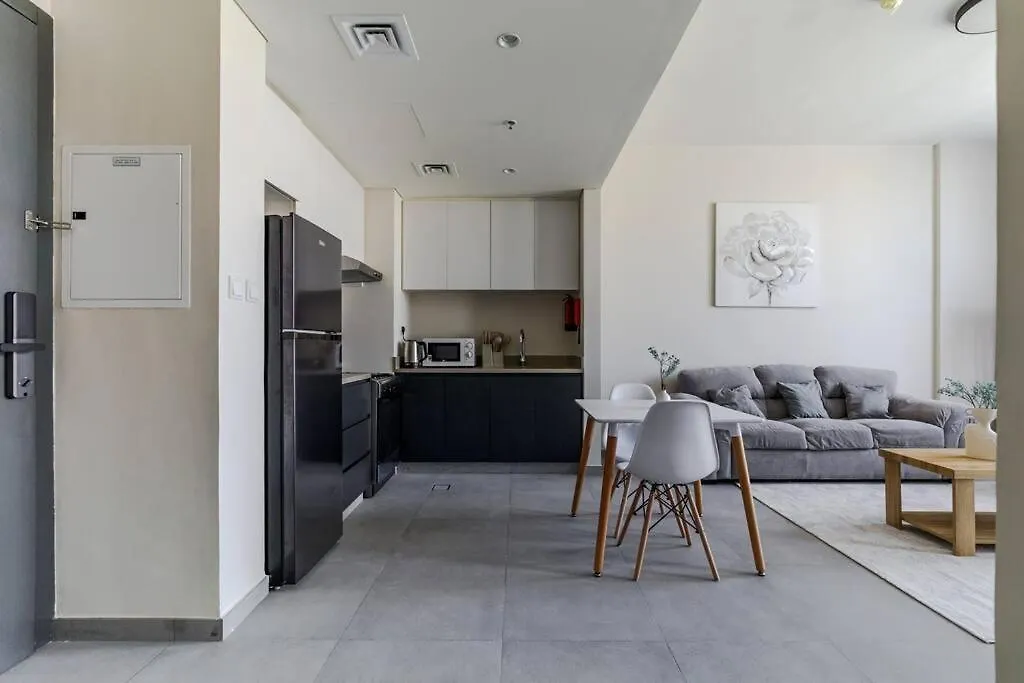 Sahab - Solo 1Br Apt In Al Jada Σάρτζα